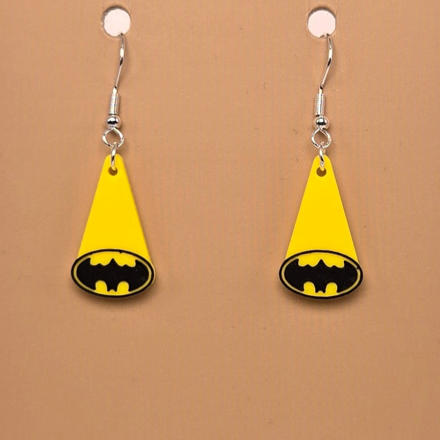 Boucle d'oreille en forme de Batman - Hypoallergénique