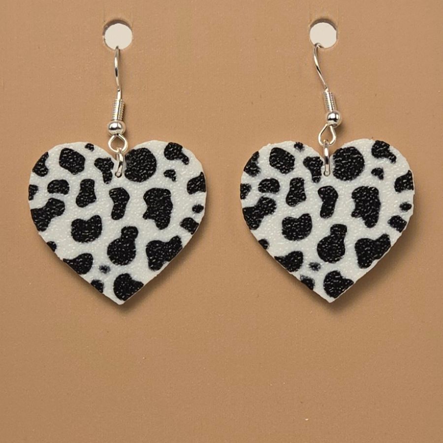 Boucle d'oreille en forme de Coeur Vache imprimée en 3D avec crochets hypoallergéniques sans nickel