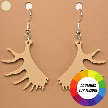 Boucle d'oreille en forme de Panache orignal avec crochets hypoallergéniques sans nickel