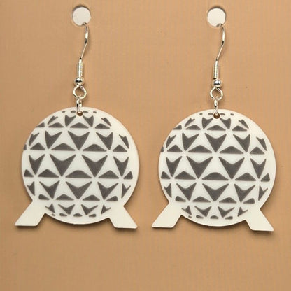 Boucle d'oreille en forme de Vaisseau Spacial Disney avec crochets hypoallergéniques sans nickel